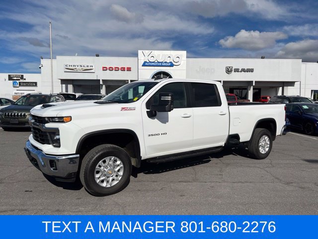 2024 Chevrolet Silverado 3500HD LT Truck Crew Cab