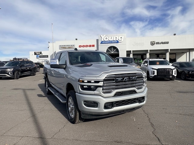 2026 RAM Ram 3500 Pickup Laramie's photo