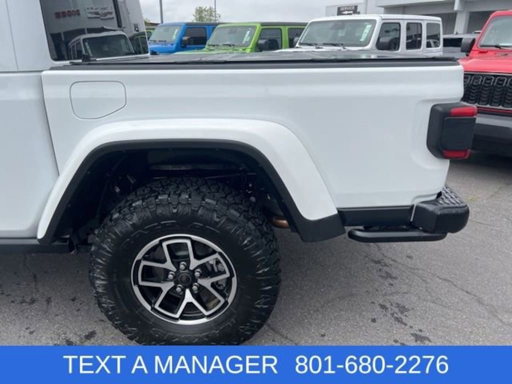 Used 2025 Jeep Gladiator Rubicon X Truck Crew Cab