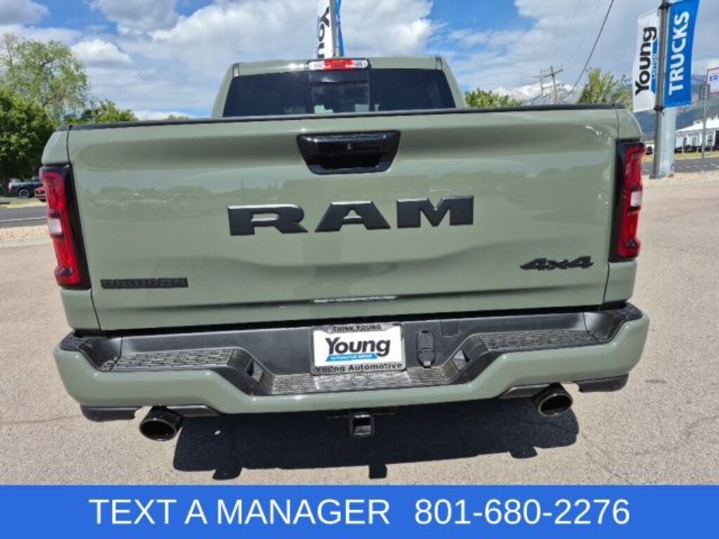 New 2026 Ram 1500 BIG HORN CREW CAB 4X4 5'7 BOX Pickup