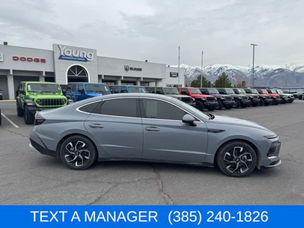 Used 2024 Hyundai Sonata SEL Sedan