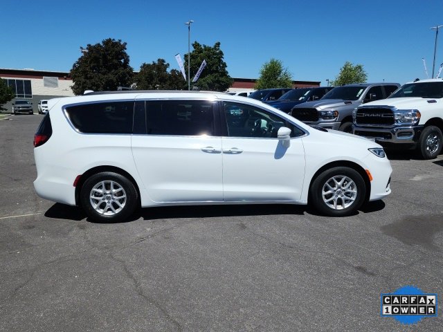 Used 2022 Chrysler Pacifica Touring L with VIN 2C4RC1BG8NR116154 for sale in Layton, UT