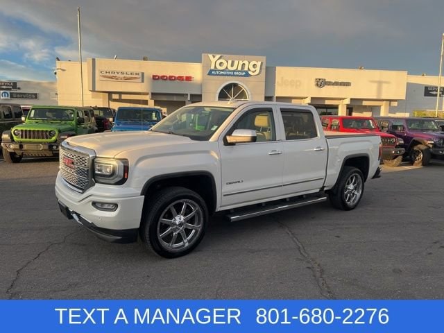 2017 GMC Sierra 4WD Crew Cab Short Box's photo