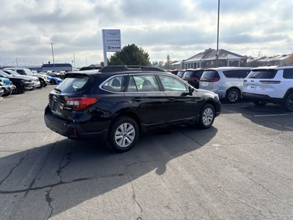 Used 2019 Subaru Outback 2.5i SUV
