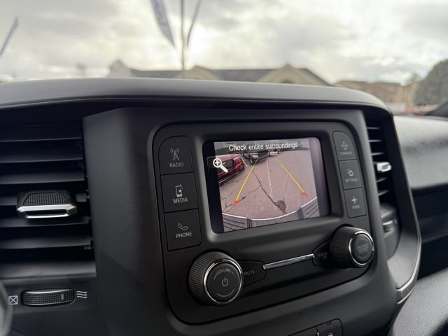 2024 Ram 2500 Tradesman photo 3