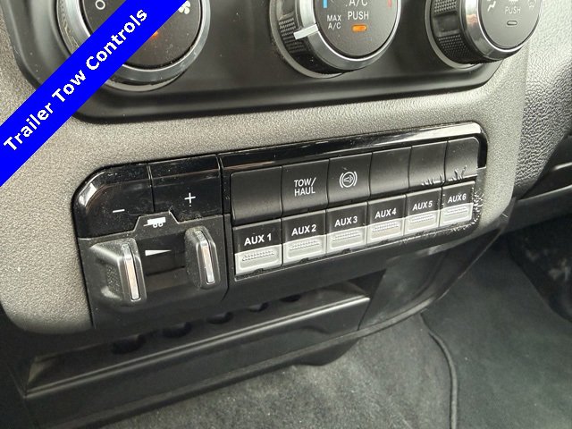 2023 Ram 3500 Tradesman photo 4