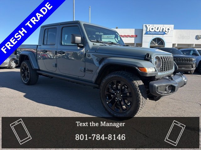 2025 Jeep Gladiator Nighthawk's photo