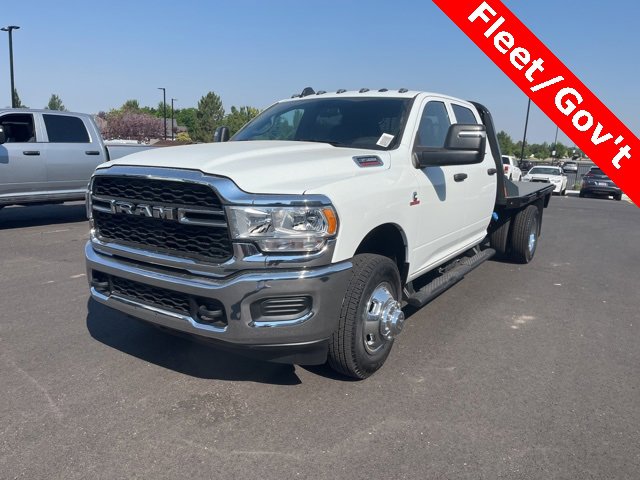 2024 Ram 3500 Tradesman photo 3