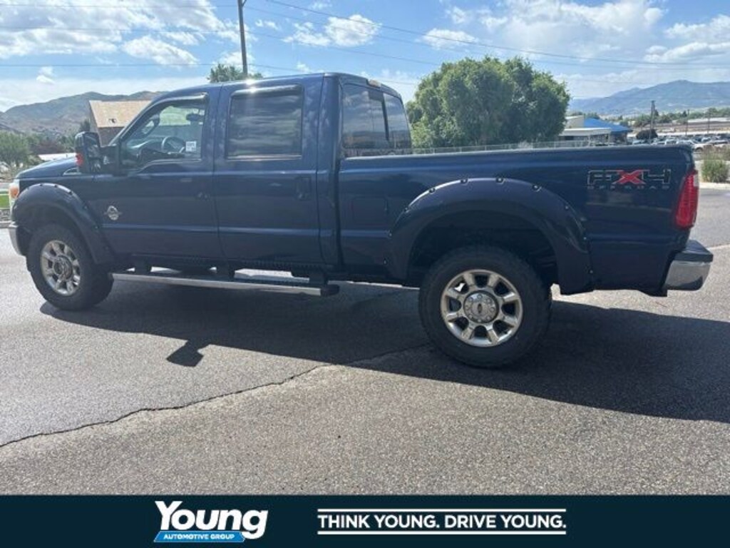 Used 2011 Ford F-350 Lariat Truck Crew Cab