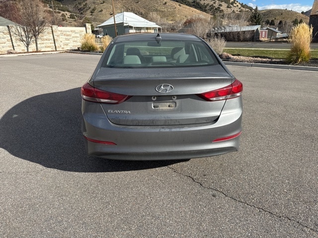 2018 Hyundai Elantra Value Edition photo 4