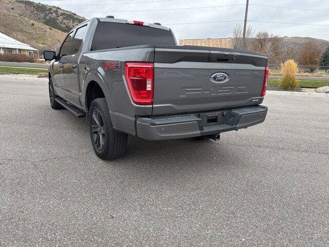 2021 Ford F-150 XLT photo 4