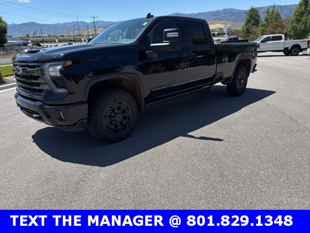 Used 2024 Chevrolet Silverado 3500 HD High Country Truck Crew Cab
