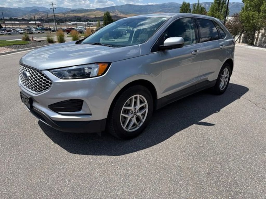 Used 2024 Ford Edge SEL SUV