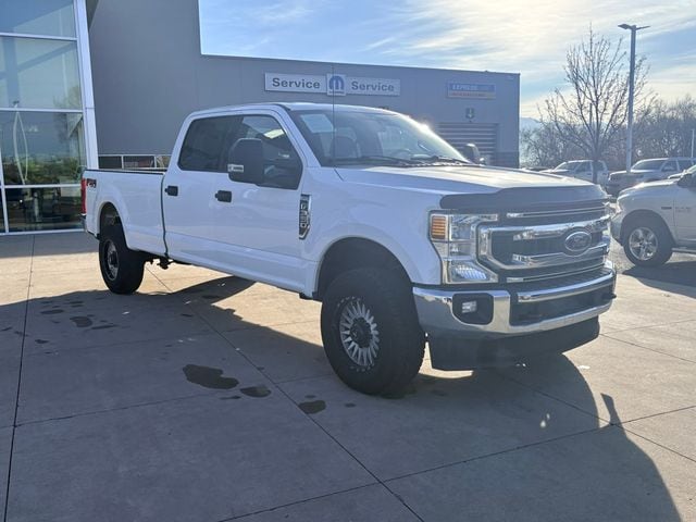 2022 Ford F-350 XLT 4x4 Crew Cab 6-1/2' Box SRW's photo