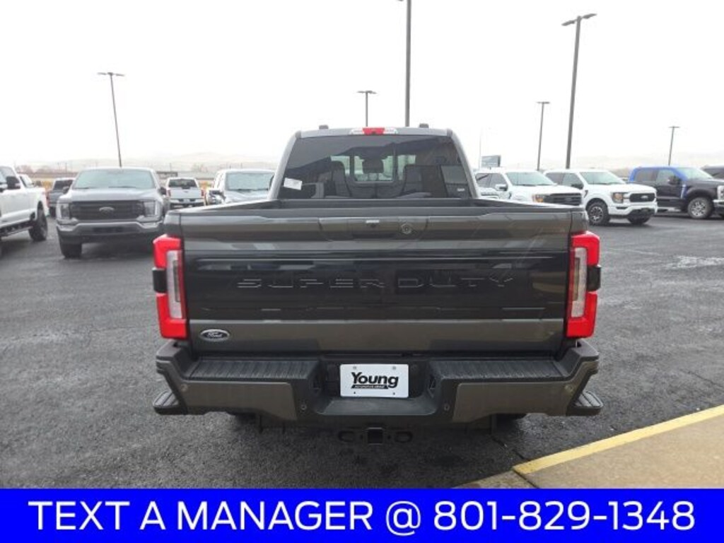 New 2026 Ford F-350 Platinum Truck Crew Cab