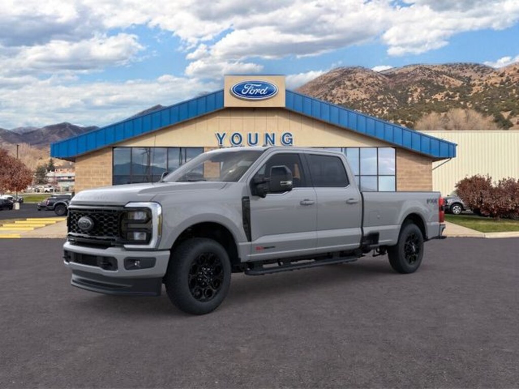 New 2026 Ford F-350 Lariat Truck Crew Cab