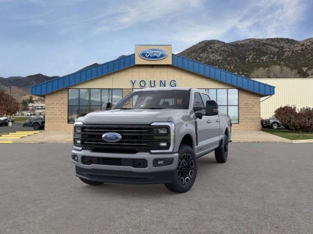 New 2026 Ford F-350 Platinum Truck Crew Cab