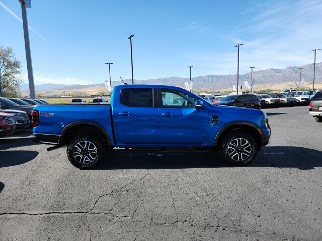 2024 Ford Ranger Lariat photo 2