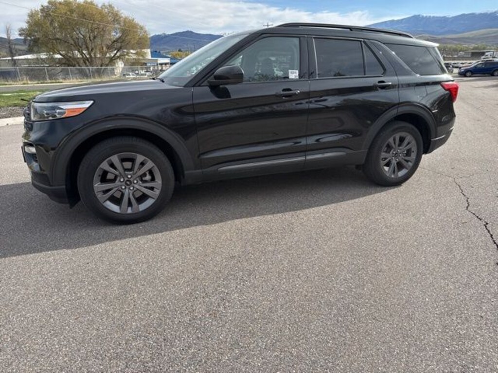 Used 2022 Ford Explorer XLT SUV