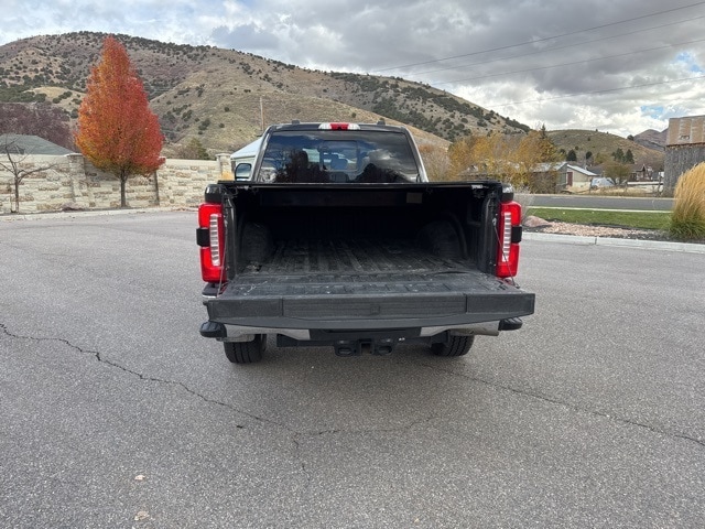 2024 Ford F-350 Lariat photo 4