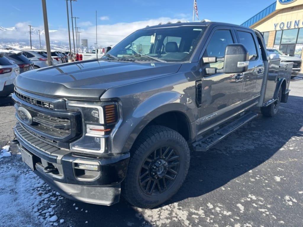 Used 2022 Ford F-350 Lariat Truck Crew Cab