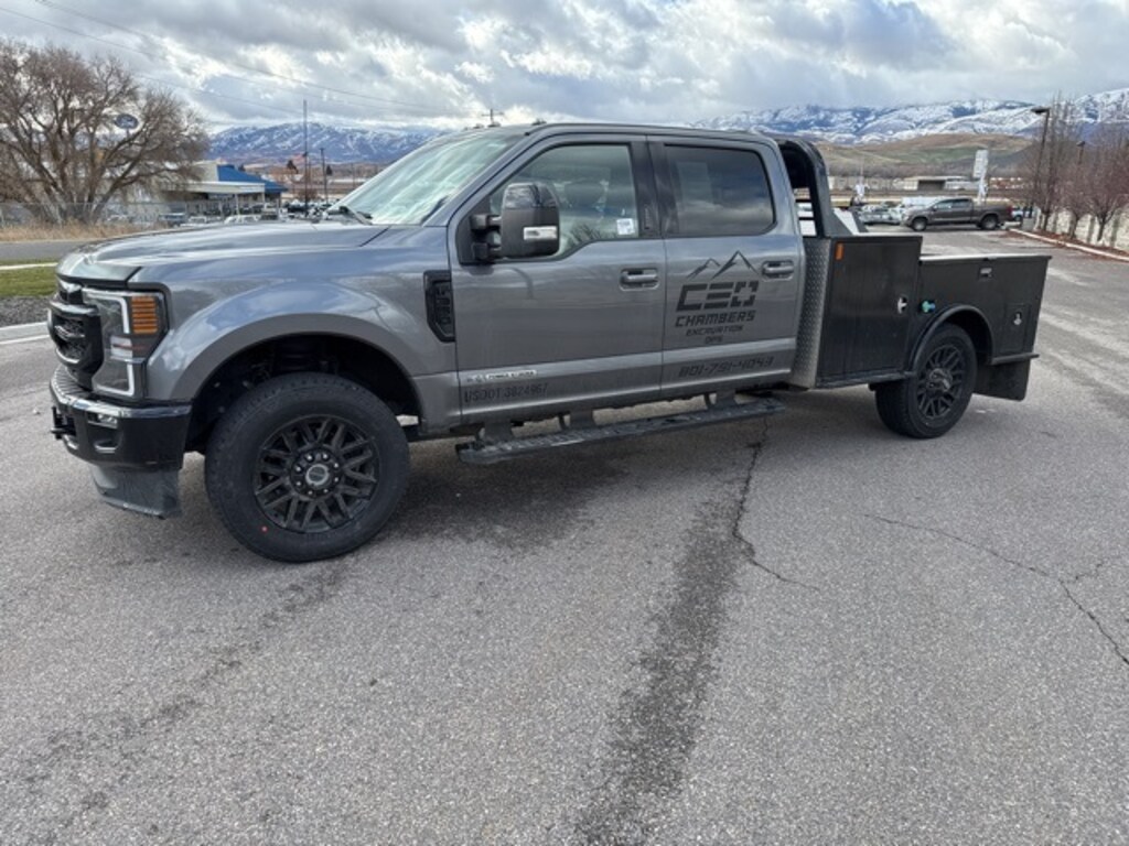 Used 2022 Ford F-350 Lariat Truck Crew Cab