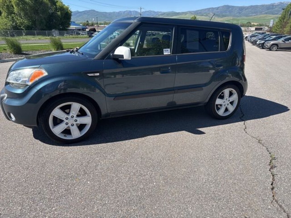 Used 2010 Kia Soul Plus Hatchback