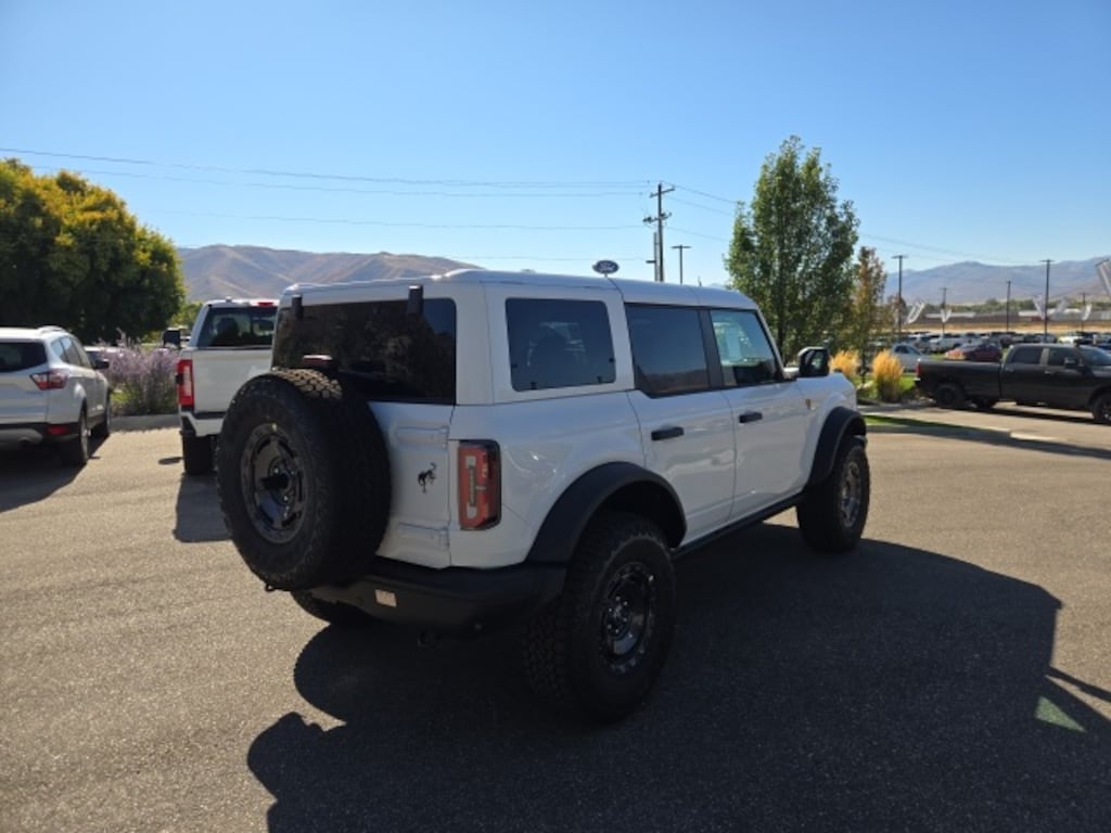 New 2025 Ford Bronco Badlands SUV