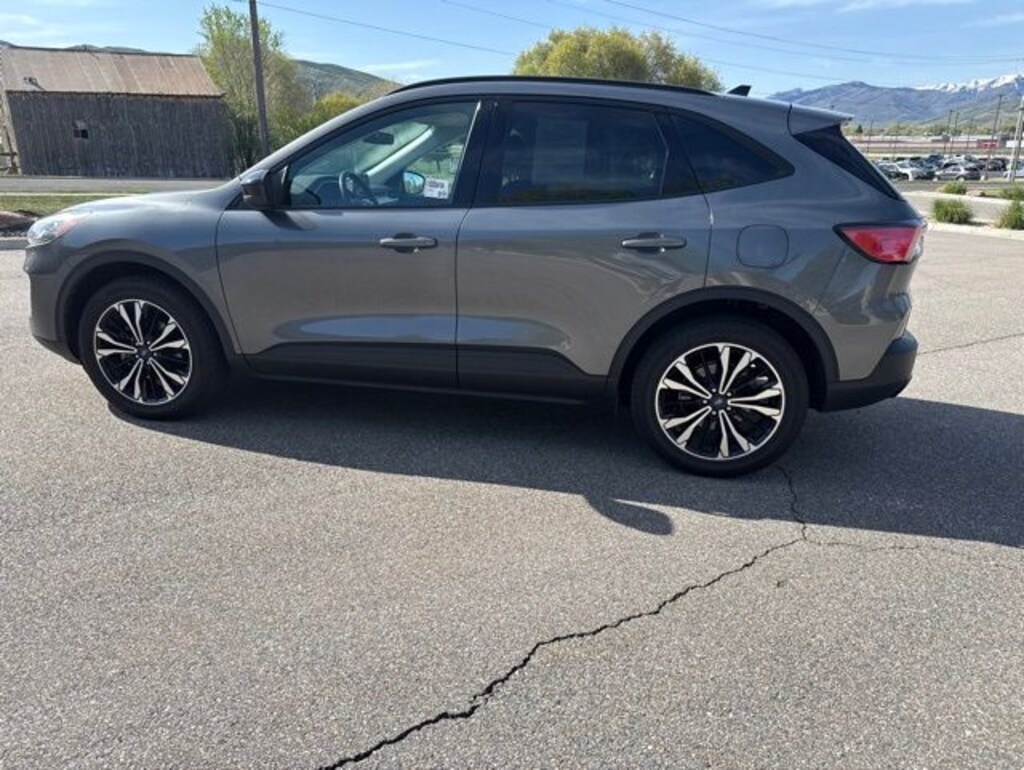 Used 2022 Ford Escape SE SUV