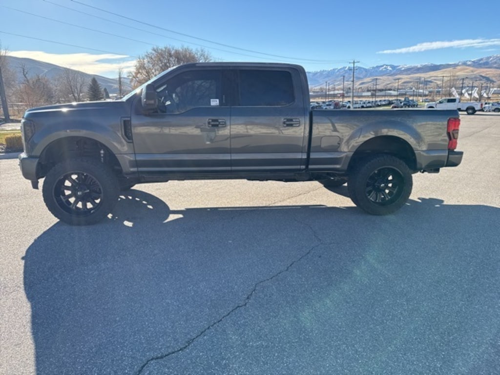 Used 2019 Ford F-350 Platinum Truck Crew Cab