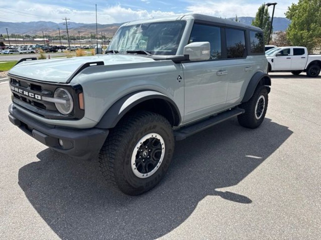 Used 2024 Ford Bronco Outer Banks SUV