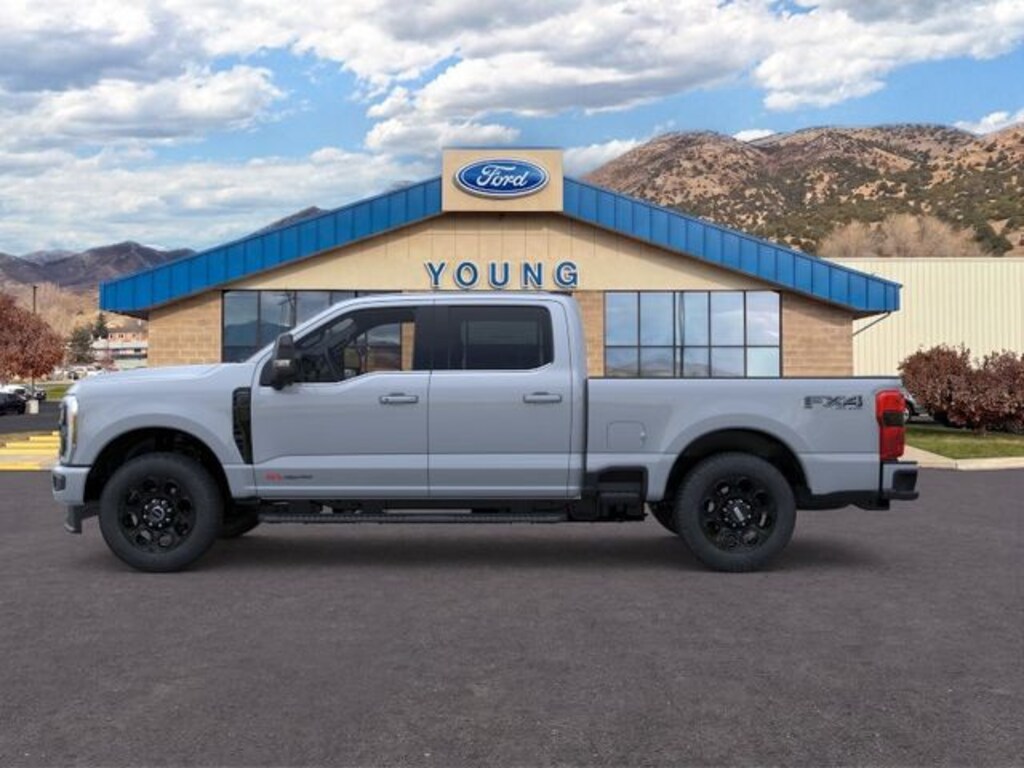 New 2026 Ford F-350 Lariat Truck Crew Cab