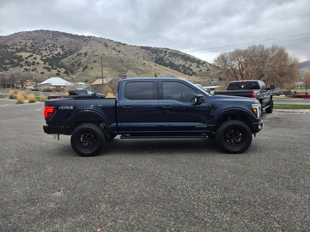 2024 Ford F-150 Lariat photo 2
