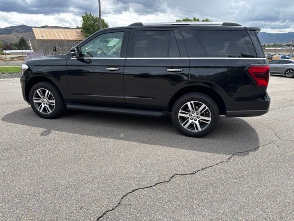 Used 2024 Ford Expedition Limited SUV