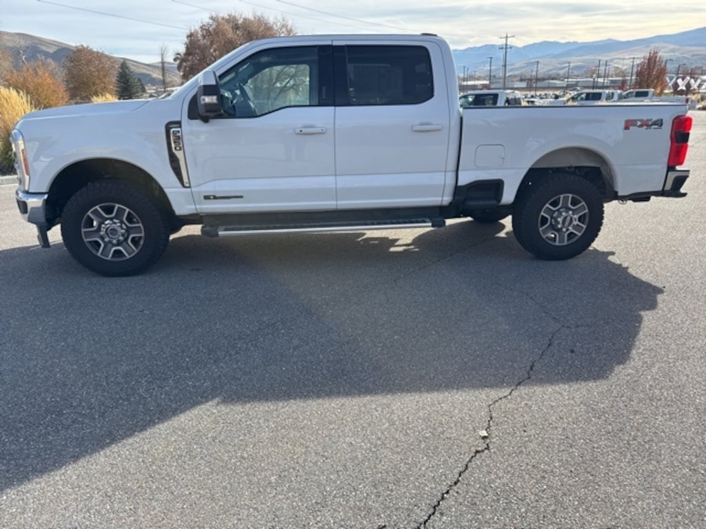 Used 2023 Ford F-350 Lariat Truck Crew Cab