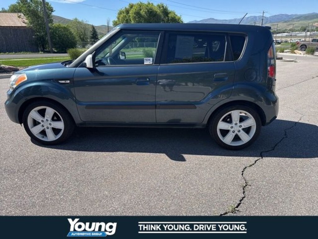 Used 2010 Kia Soul Plus Hatchback