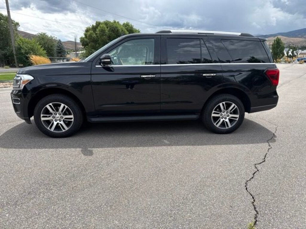 Used 2024 Ford Expedition Limited SUV