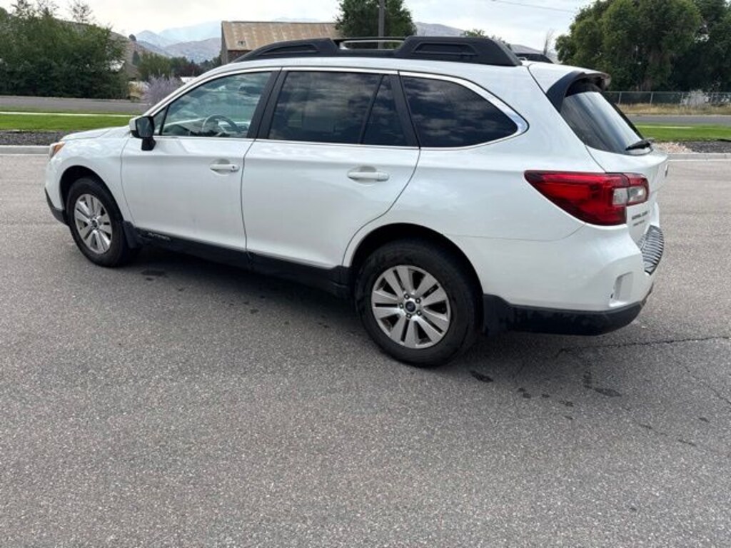 Used 2015 Subaru Outback 2.5i Premium SUV
