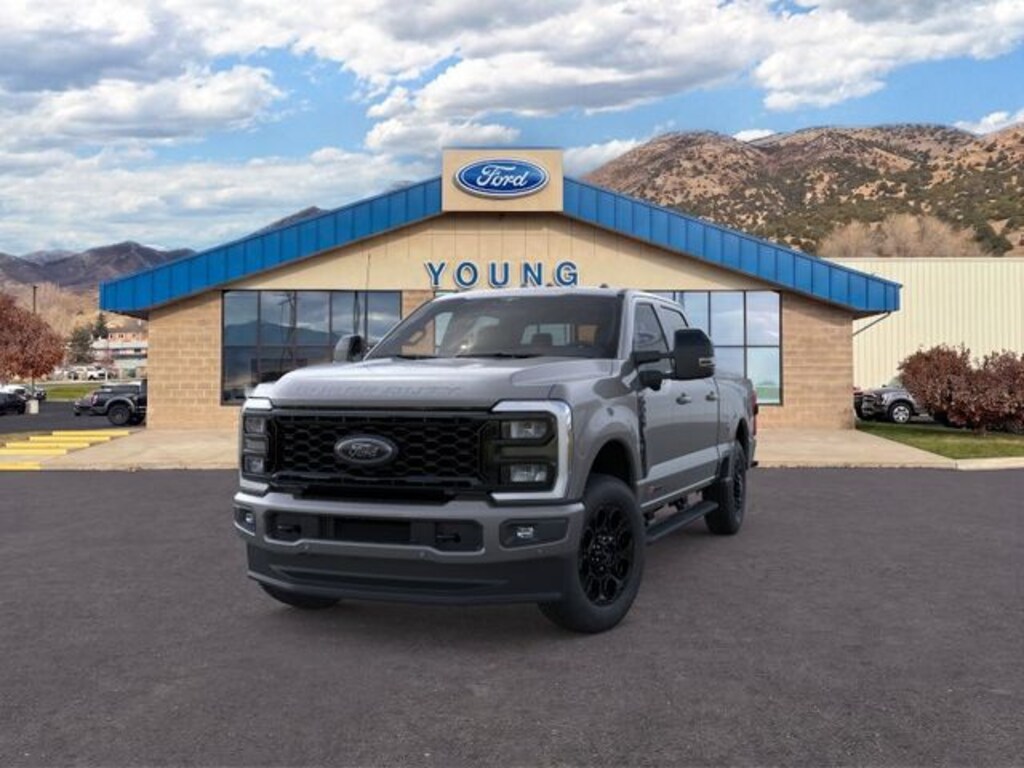 New 2026 Ford F-350 Lariat Truck Crew Cab
