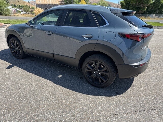 2025 Mazda CX-30 2.5 S Carbon photo 3