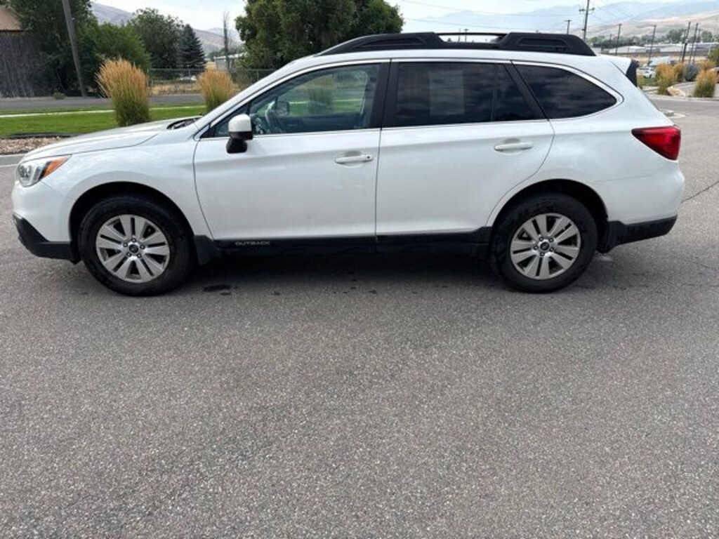 Used 2015 Subaru Outback 2.5i Premium SUV