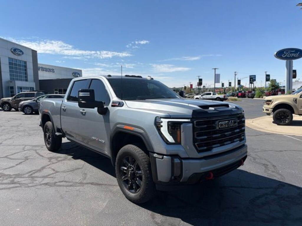 Used 2024 GMC Sierra 3500 HD AT4 Truck Crew Cab