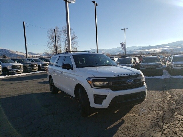 2024 Ford Expedition MAX Limited photo 2