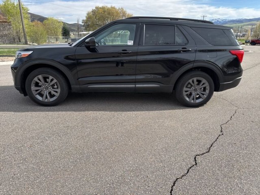 Used 2022 Ford Explorer XLT SUV