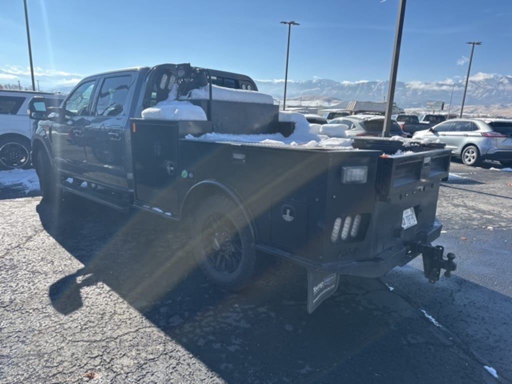 Used 2022 Ford F-350 Lariat Truck Crew Cab