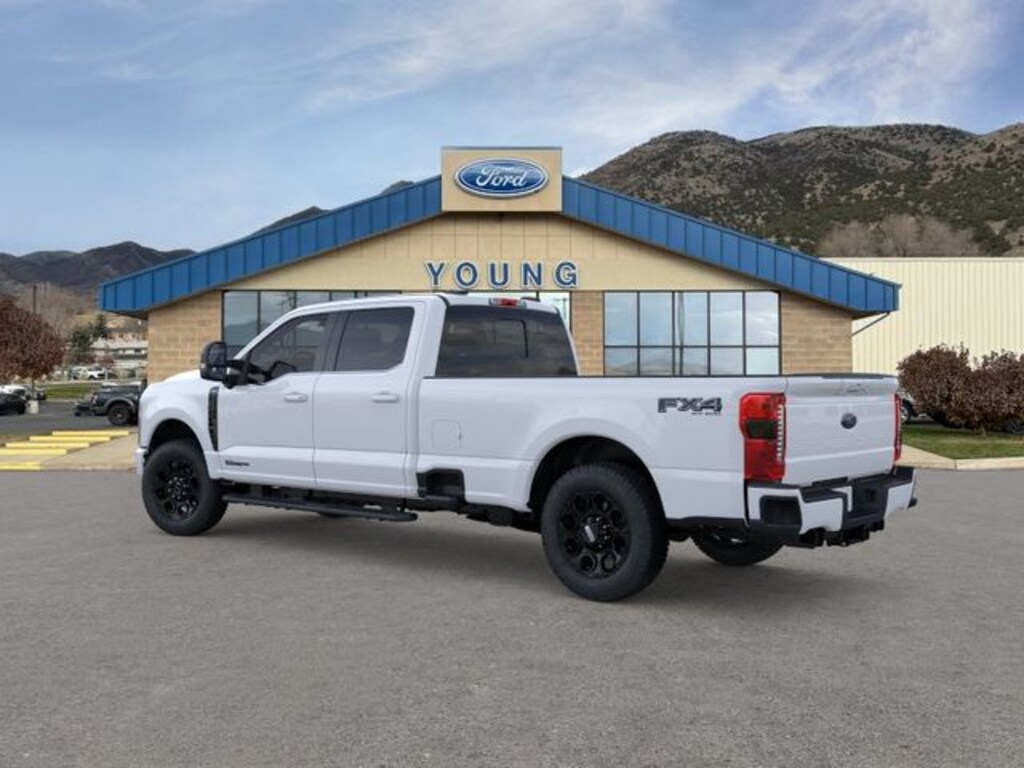 New 2026 Ford F-350 Lariat Truck Crew Cab
