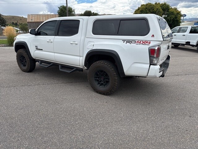 2022 Toyota Tacoma TRD Off-Road Double Cab photo 3