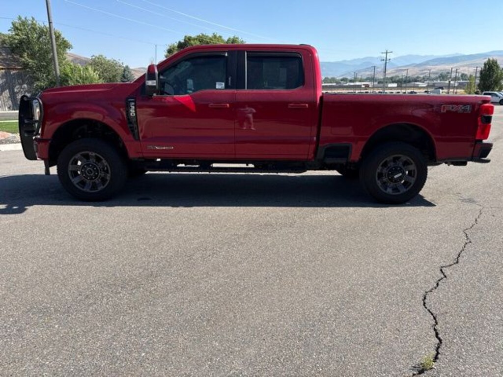 Used 2023 Ford F-350 Lariat Truck Crew Cab