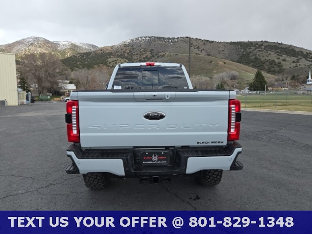 New 2025 Ford F-250 Black Widow Truck Crew Cab