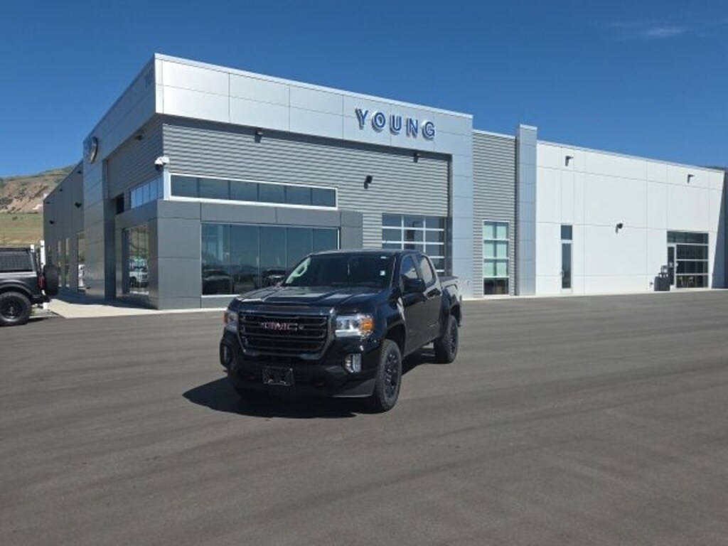 Used 2022 GMC Canyon AT4 w/Leather Truck Crew Cab